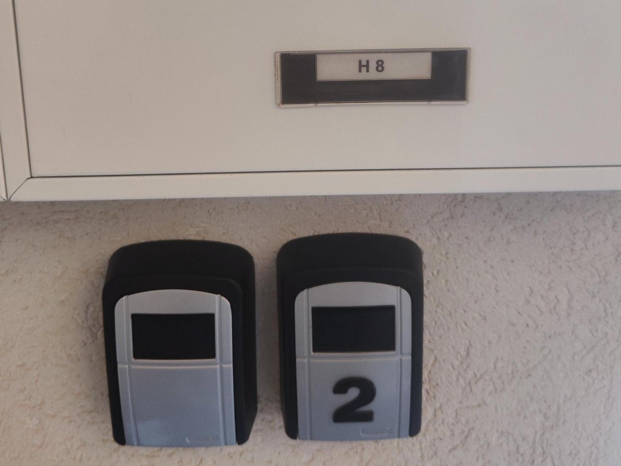 Fairwinds - Double Room With Ensuite - Luqa Airport - Self Check In & Out Available Eksteriør bilde